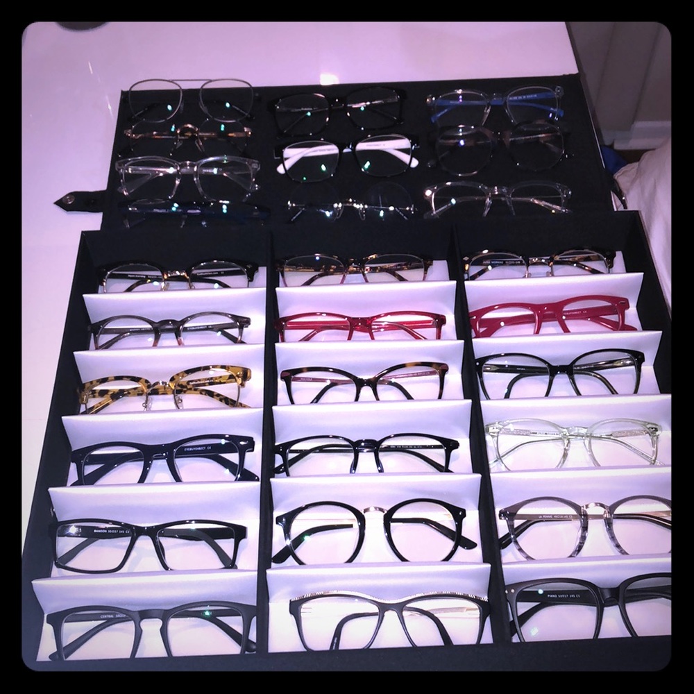 28 pairs of fashionable glasses & FREE multi case!
